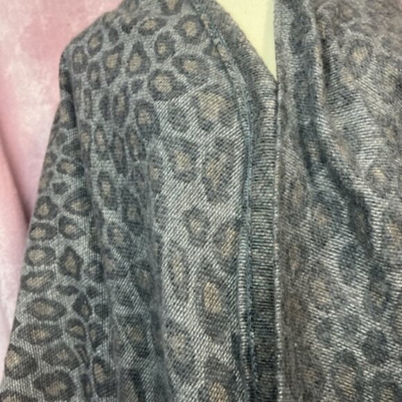 Womens Distressed Leopard Print Wrap Cover Up WoolRich Size One Size - Picture 3 of 8